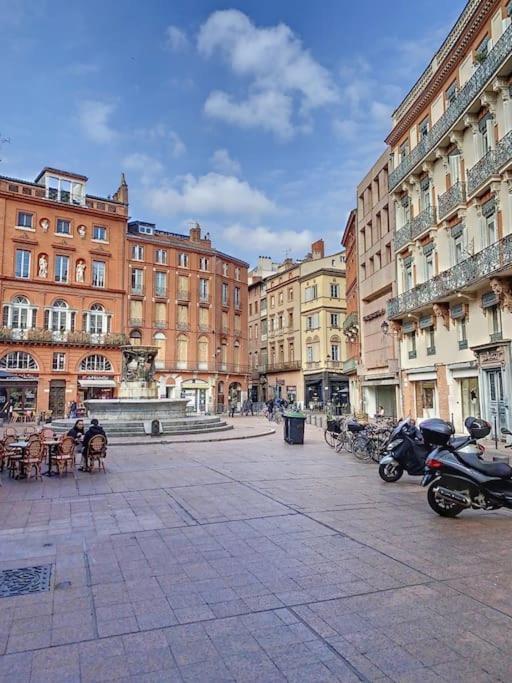 Ibiza -Sublime Studio Place De La Trinite- Netflix Apartment Toulouse Ngoại thất bức ảnh